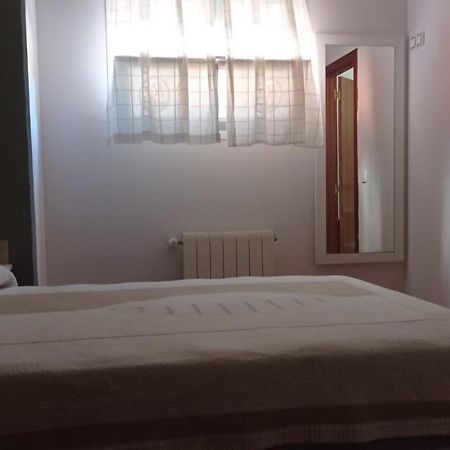 Alojamiento Numancia Pensión Burgo Exterior foto